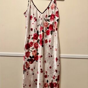 Vintage Floral Satin Nightgown